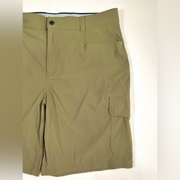 ORVIS Men’s Olive Night Green Cargo Shorts, Pockets Stretchy Size 40 Gorpcore - Picture 2 of 15